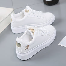 Load image into Gallery viewer, Breathable Flower Lace-Up Women Sneakers
